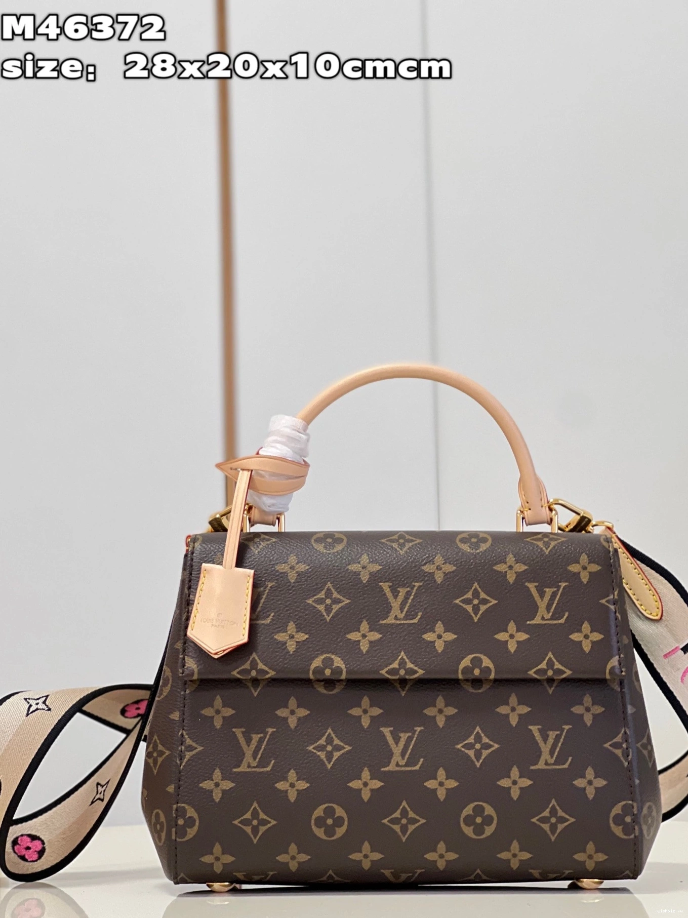 WIS BB CHANELUNY VUITTON LOUIS 1116